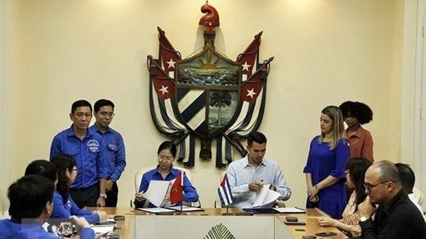 Vietnamese-Cuban youth unions strengthen cooperation