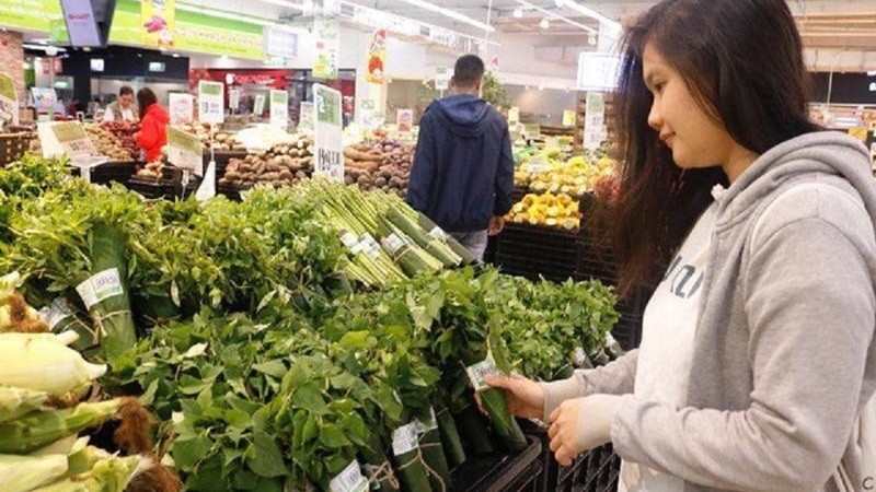 Green consumption trend reshapes retail market