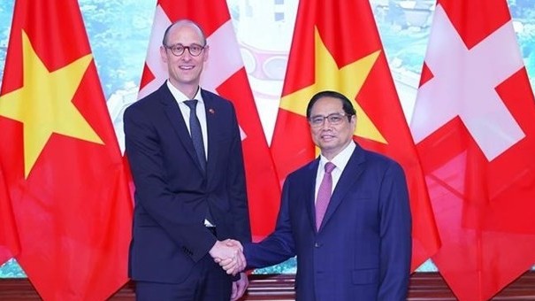 Prime Minister Pham Minh Chinh welcomes Swiss National Council President