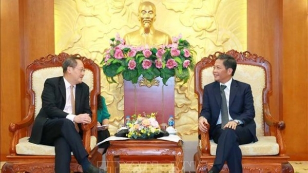 Vietnam promote multifaceted cooperation with Singapore, Australia