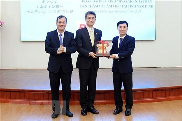 Japan's Miyazaki prefecture delegation visits Nam Dinh