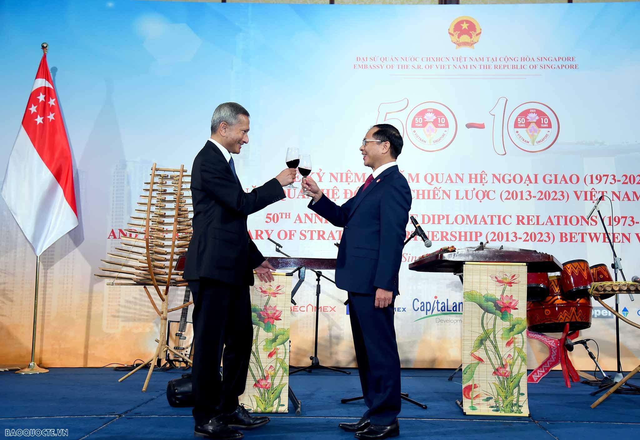 Vietnam, Singapore FMs attended ceremony marking 50th anniversary of diplomatic ties