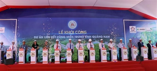 Quang Nam kicks off construction of central region connectivity project | Business | Vietnam+ (VietnamPlus)