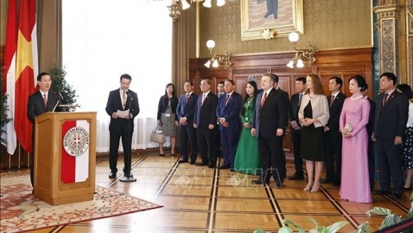 President Vo Van Thuong had meeting with Mayor of Vienna