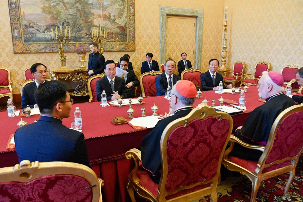 President Vo Van Thuong meets Cardinal Pietro Parolin, Secretary of State of Vatican President Vo Van Thuong meets Cardinal Pietro Parolin, Secretary of State of Vatican