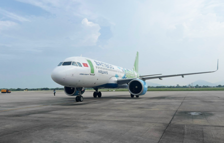 Bamboo Airway adjusts flight network from November | Business | Vietnam+ (VietnamPlus)