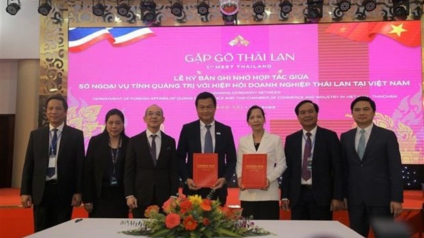 Vietnam-Thailand to boost cooperative ties between localities and businesses
