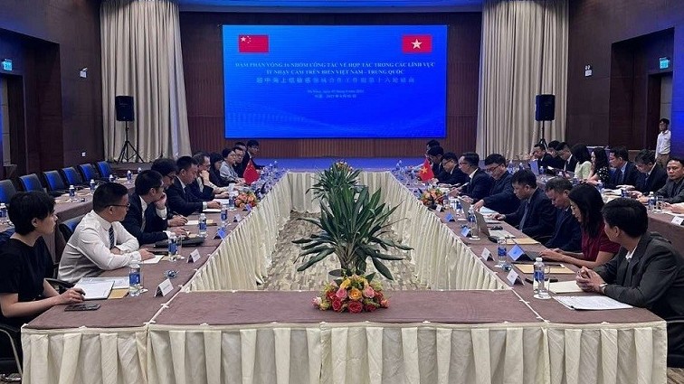 Vietnam, China hold 16th round of negotiations on less sensitive marine cooperation areas