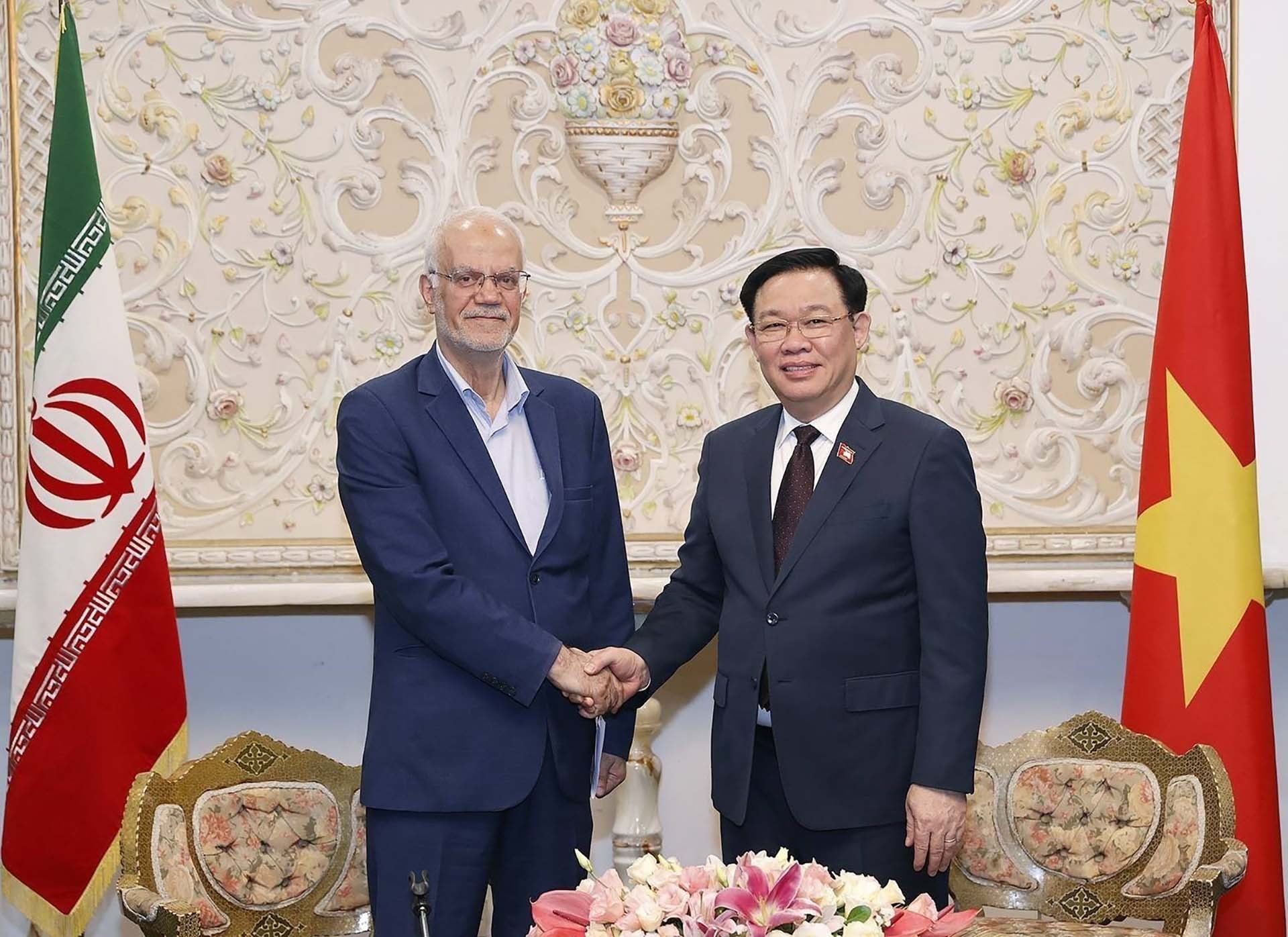 NA Chairman highlighted friendship and multifaceted cooperation between Vietnam-Iran