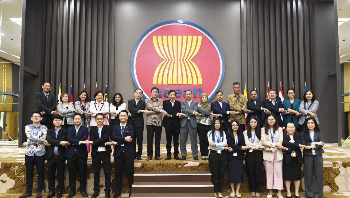 ASEAN promotes intra-bloc integration