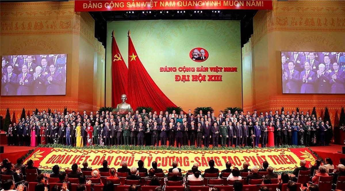 13th National Party Congress' mid-term review: Vietnam’s global position continues to rise