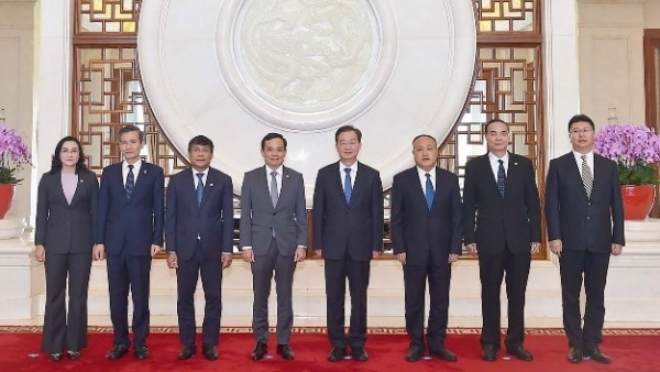 Deputy PM Tran Luu Quang receives Secretary of China’s Yunnan province