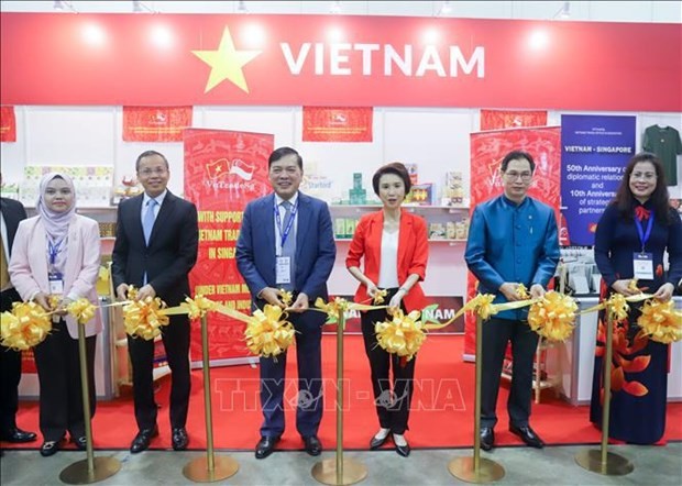 Vietnamese products impressive at Singapore’s Franchising & Licensing Asia