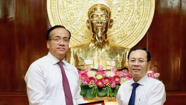 Can Tho Party Secretary receives Cambodian Consulate General