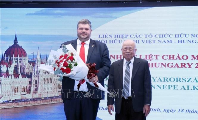 Gathering in Ho Chi Minh City marks Hungary's National Day. (Photo: VNA)