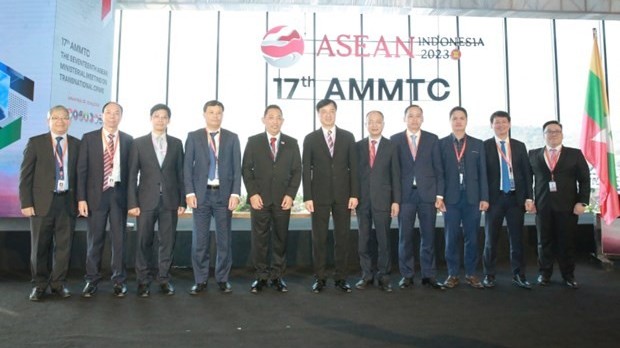 Vietnam attends ASEAN meeting on trans-border crime