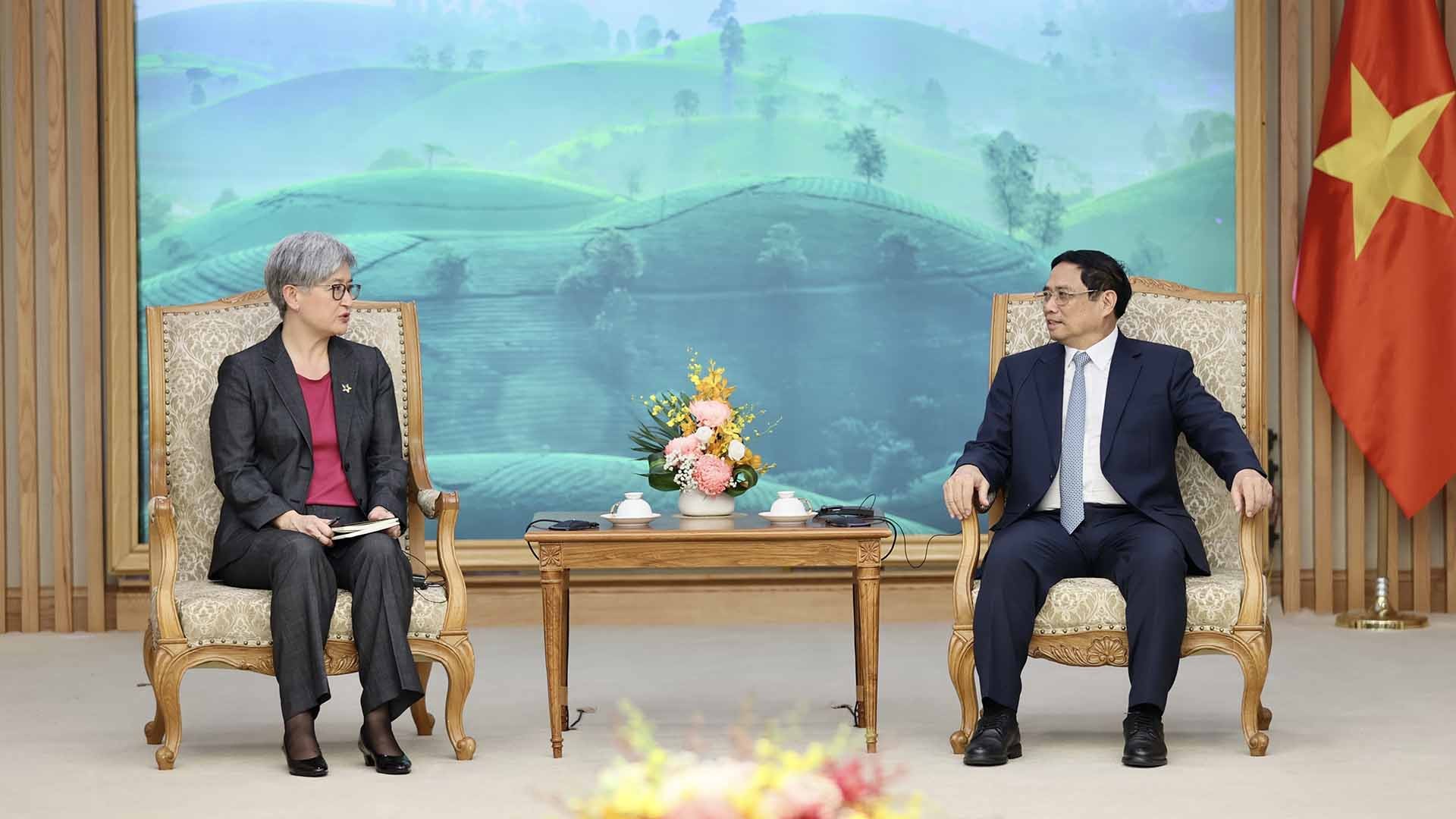 Thủ tướng Phạm Minh Chính tiếp Bộ trưởng Ngoại giao Australia Penny Wong. (Nguồn: TTXVN)