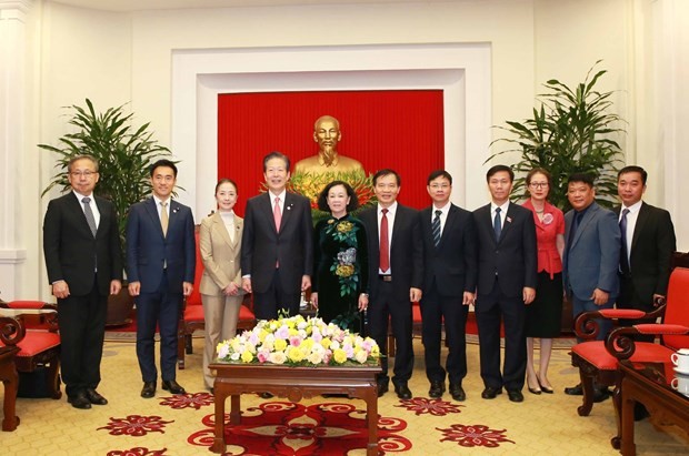 Party Politburo member Truong Thi Mai receives delegation of Japan’s Komeito party