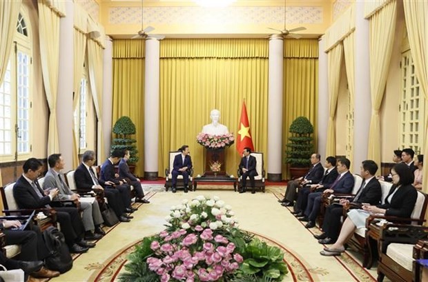 President Vo Van Thuong welcomes delegation of Japan's Komeito party