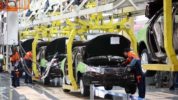 Gov't Decree stipulates examination, certification of imported cars’ technical safety