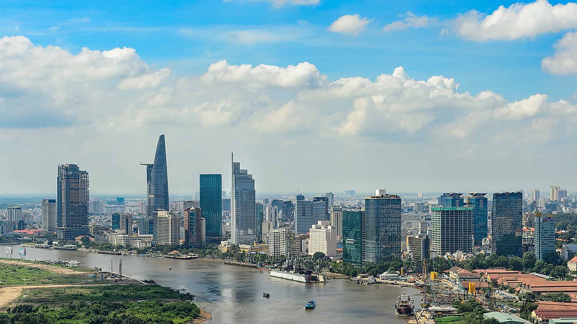 Vietnam aims to become a developing nation by 2030