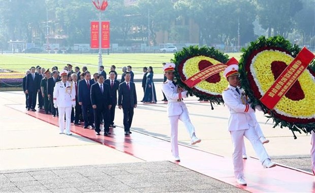 Leaders pay tribute to President Ho Chi Minh on 78th National Day