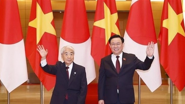 NA Chairman, President of Japanese House of Councillors hold talks in Hanoi
