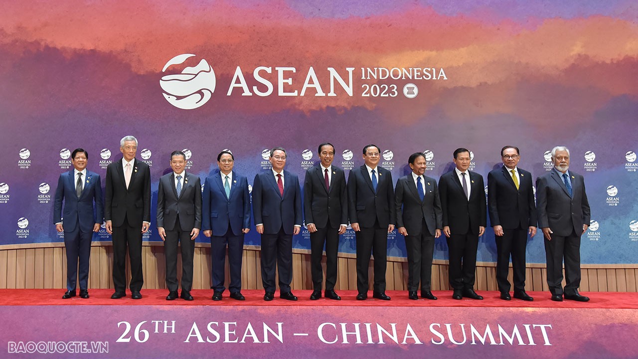PM Pham Minh Chinh attends Summits between ASEAN and partners in Jakarta