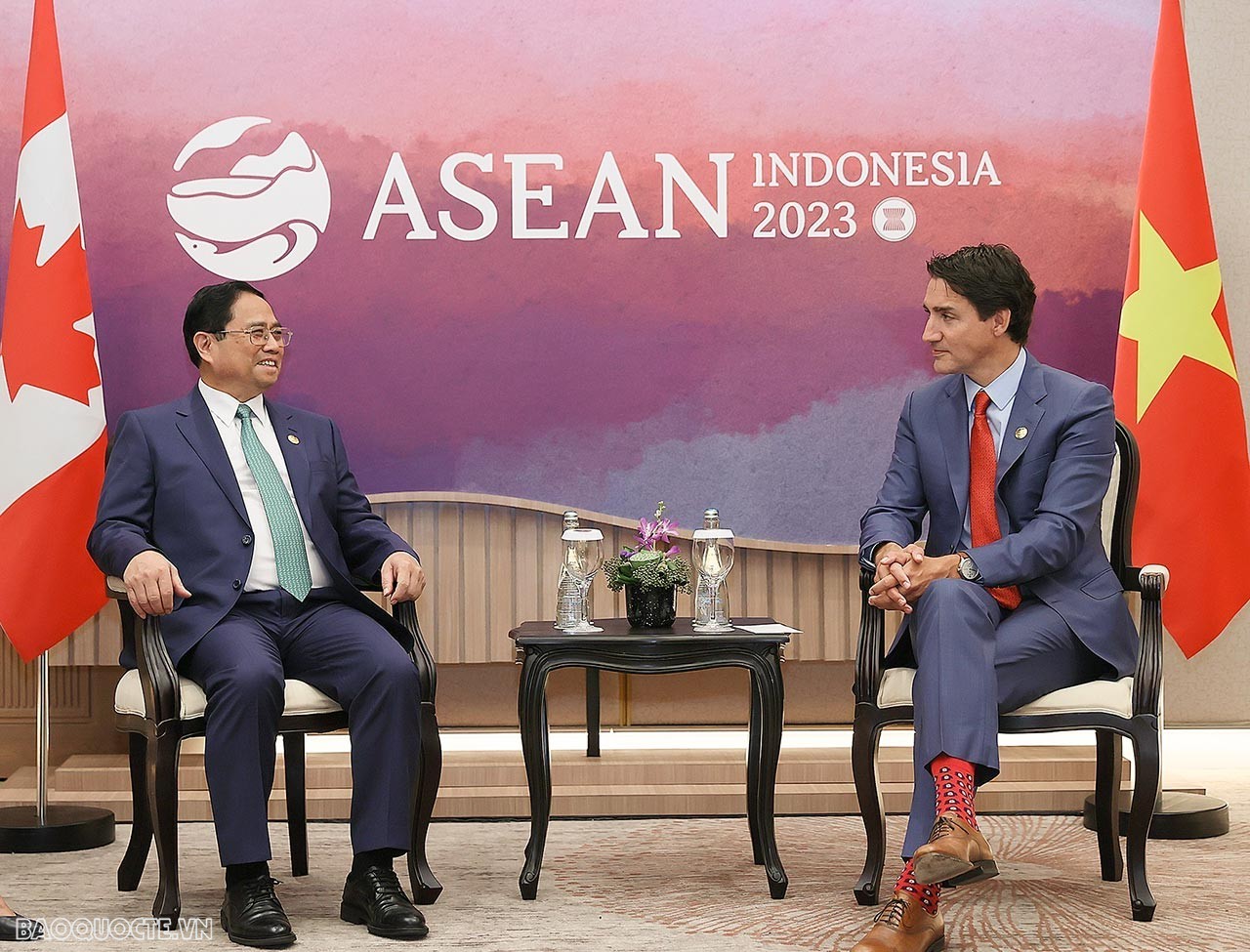 Ngày 6/9, nhân dịp dự Hội nghị cấp cao ASEAN-43 và các Hội nghị liên quan tại Jakarta, Indonesia, Thủ tướng Chính phủ Phạm Minh Chính đã gặp Thủ tướng Canada Justin Trudeau. (Ảnh: Anh Sơn)
