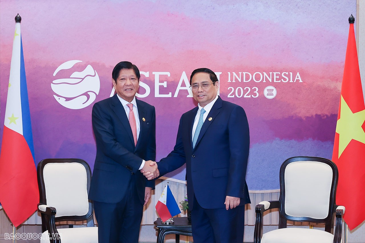 PM Pham Minh Chinh meets foreign leaders, UN Secretary General in Indonesia