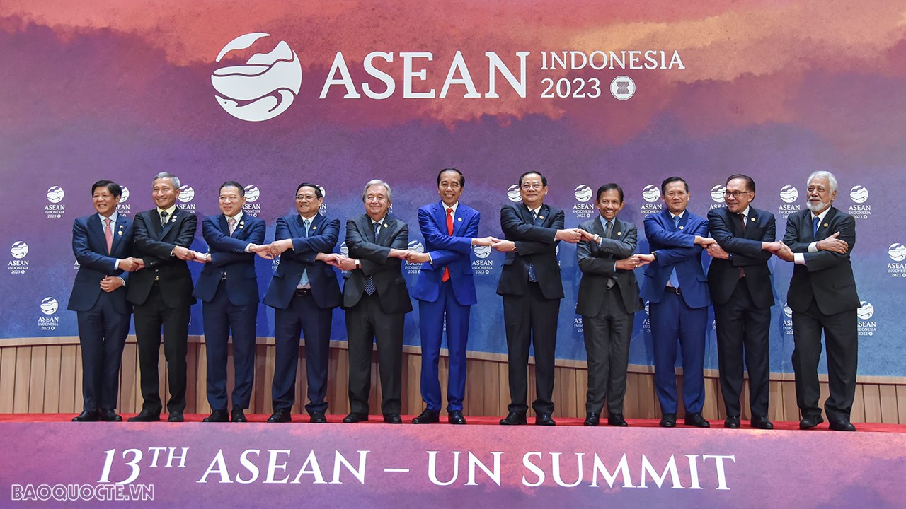 PM Pham Minh Chinh attends ASEAN-Australia, ASEAN-UN Summits