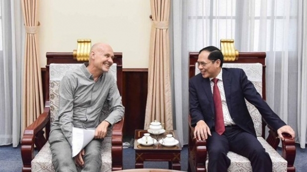 Foreign Minister Bui Thanh Son receives Dutch Ambassador Kees van Baar