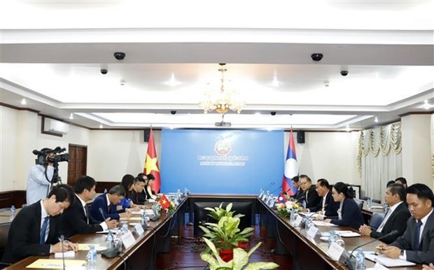 Deputy FM meets Lao counterpart, enhancing cooperation in supporting expatriates