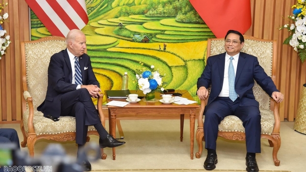 PM Pham Minh Chinh meets with US President Joe Biden in Hanoi
