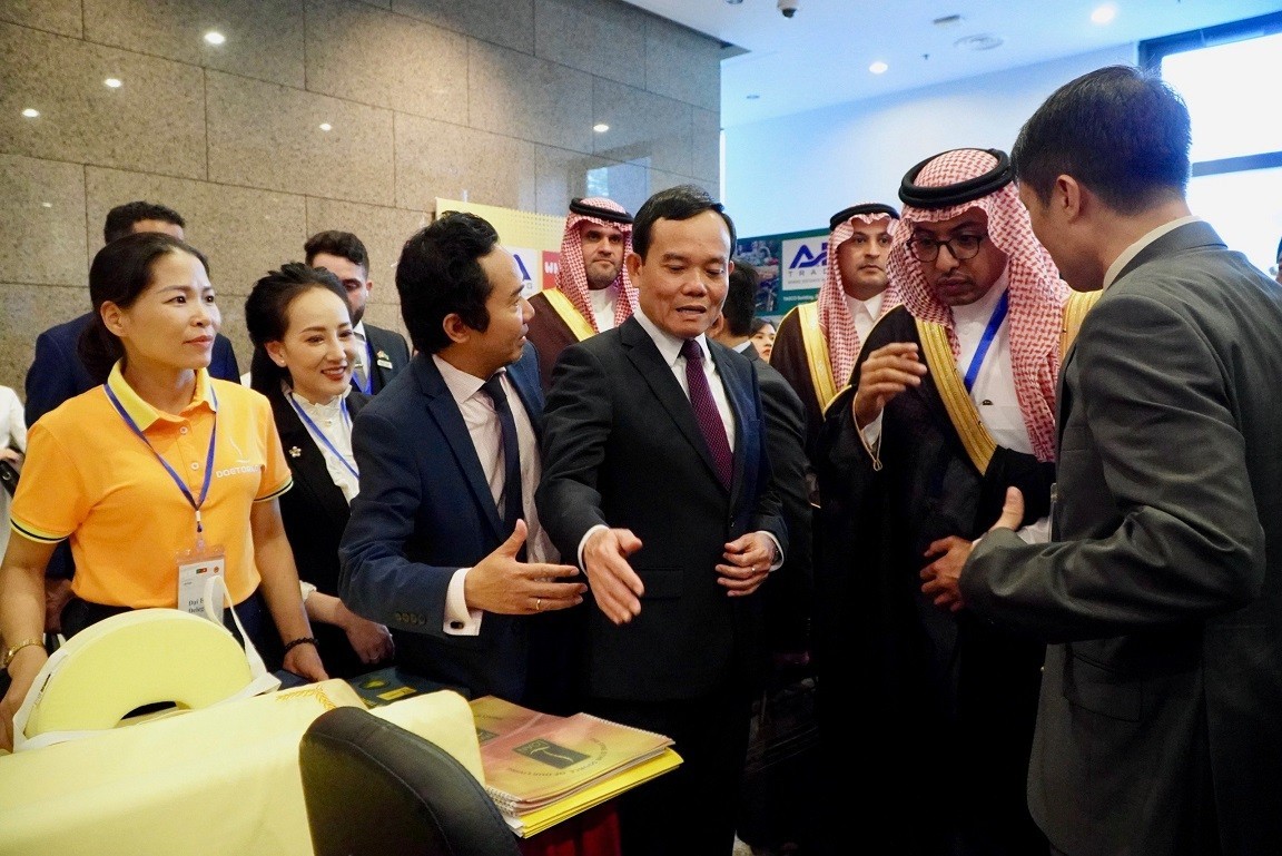 Vietnam, Saudi Arabia promote stronger trade, investment ties