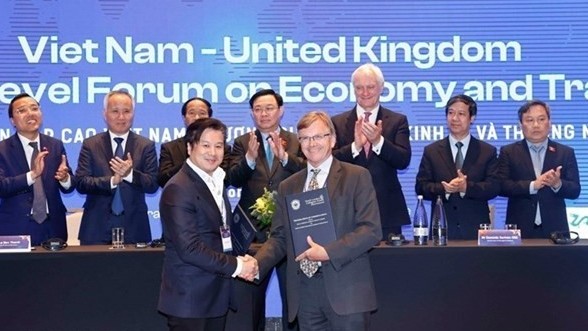 Symposium on achievements, prospects of Vietnam - UK relations