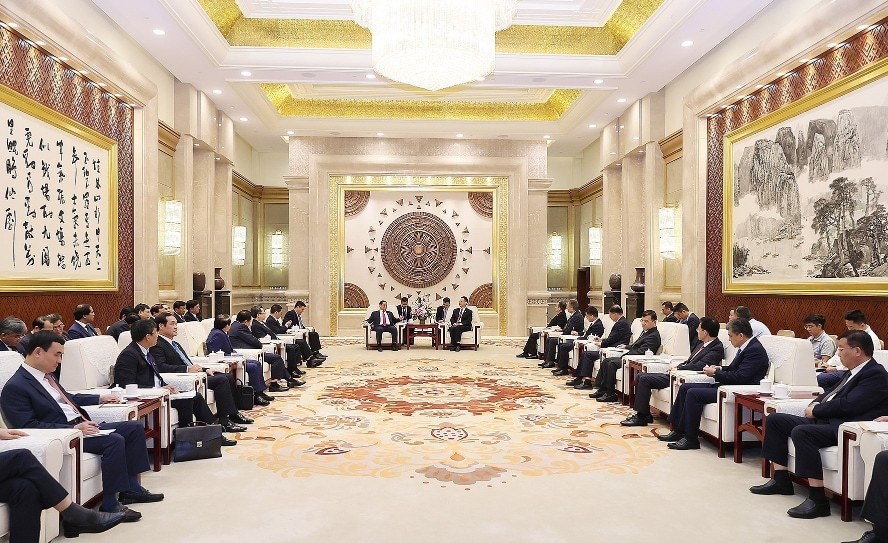 Prime Minister hosts Party Secretary of Guangxi in Nanning city