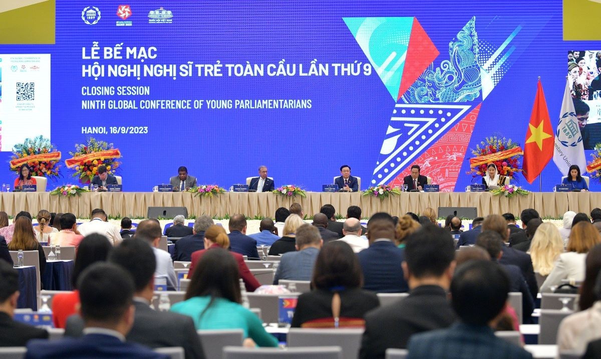 Foreign legislators praise Vietnam’s preparations for and organization of young parliamentarians conference