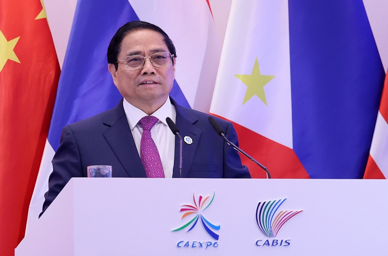 (09.17) PM Pham Minh Chinh spoke at the China-ASEAN Business and Investment Summit (CABIS). (Photo: VGP/Nhat Bac)