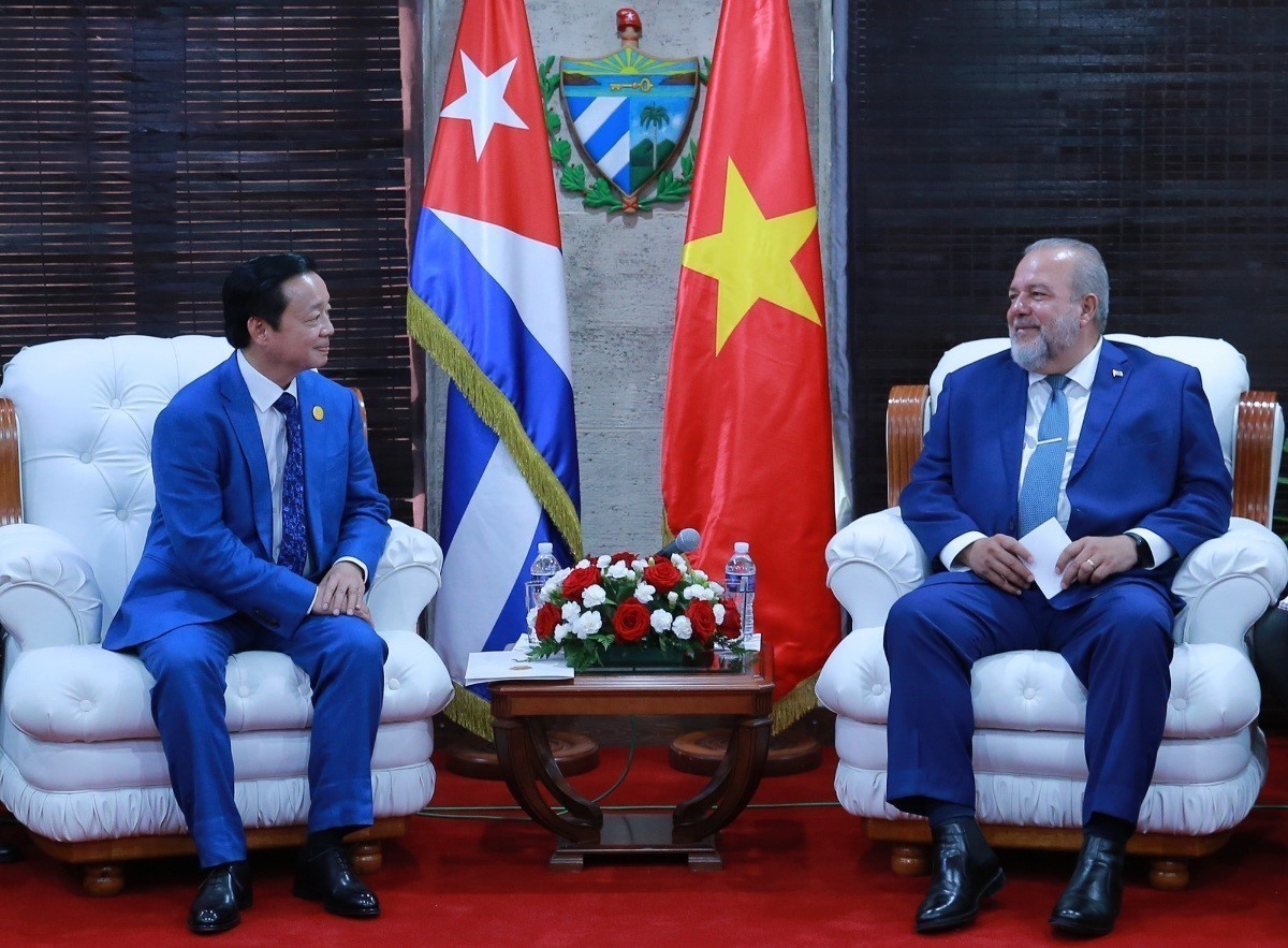 (09.17) Deputy PM Tran Hong Ha met with Cuban Prime Minister Manuel Marrero Cruz on September 16th. (Photo: VNA)