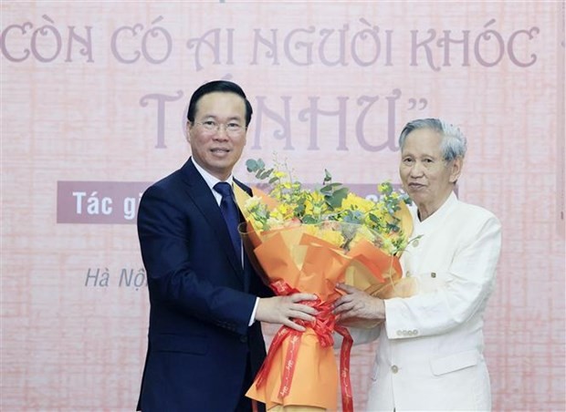 President Vo Van Thuong attends ceremony of book on great poet Nguyen Du