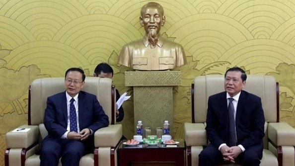 Vietnam, China Party organs enhance communications work