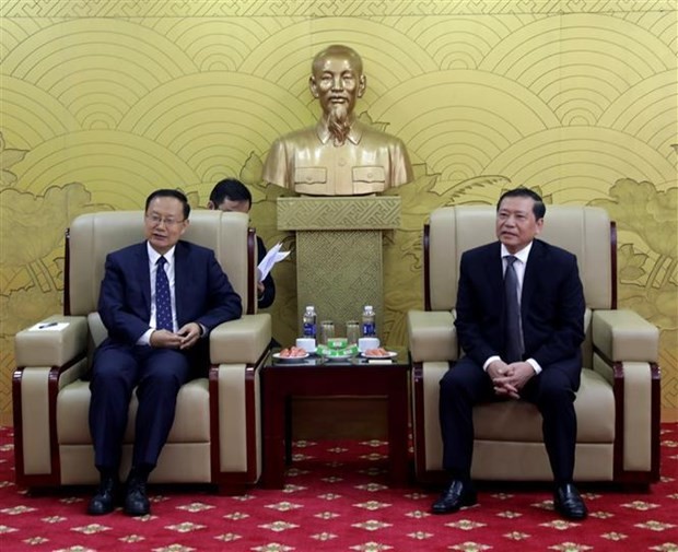 Vietnam, China Party organs enhance communications work
