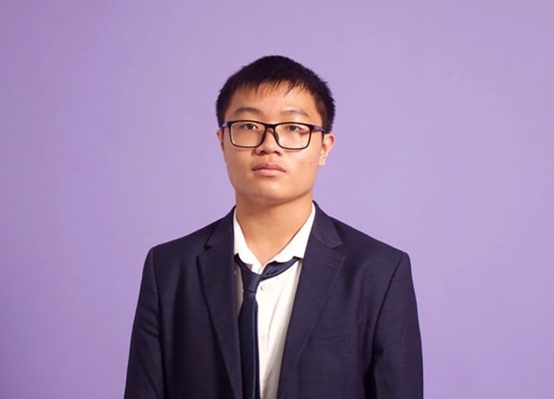 Le Tu Quang of Khan Academy who scored 1,560 out of 1,600 on the SAT exam