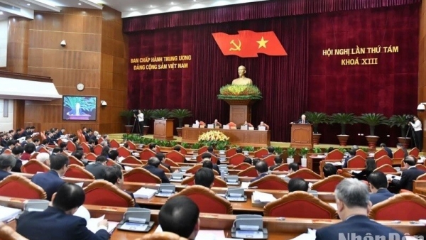 Sixth working day of 13th Party Central Committee’s eighth plenum