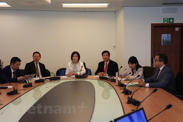 Dien Bien delegation has working session with WIPO in Switzerland Dien Bien delegation has working session with WIPO in Switzerland