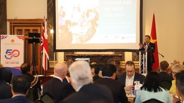 Vietnam, UK’s West Midlands region look toward closer ties: Seminar in Birmingham