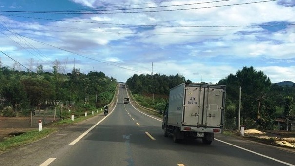 Two new sections of Ho Chi Minh Road to be built in Mekong Delta: Ministry of Transport