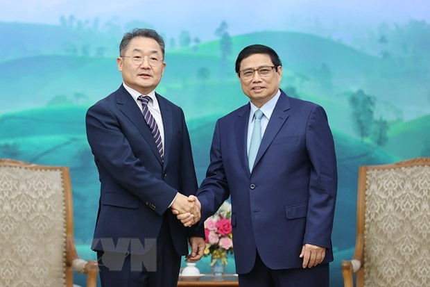 PM Pham Minh Chinh receives CEO of Amkor Technology to develop semiconductor industry