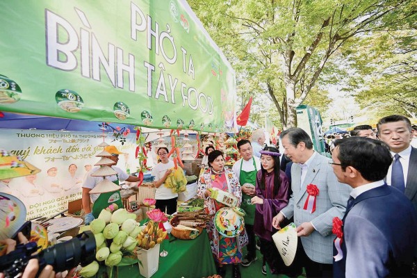 Transform Vietnamese cuisine into national brand